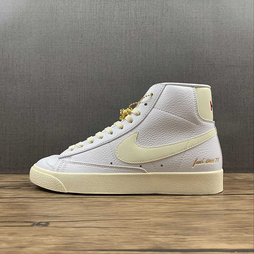 BLAZER MID 77 VINTAGE POPCORN WHITE