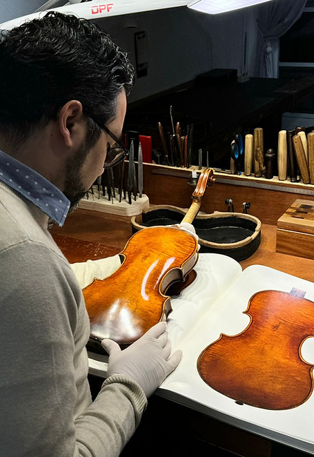 violin stradivarius
