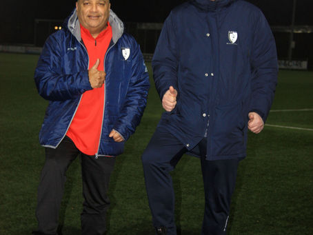 Trainers van de Sar en Mohunlol blijven aan het roer bij M.S.V.’71