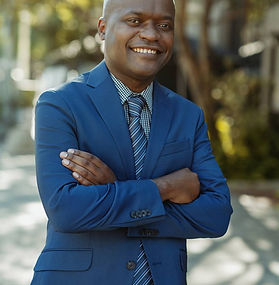 Dr. Daniel Lee