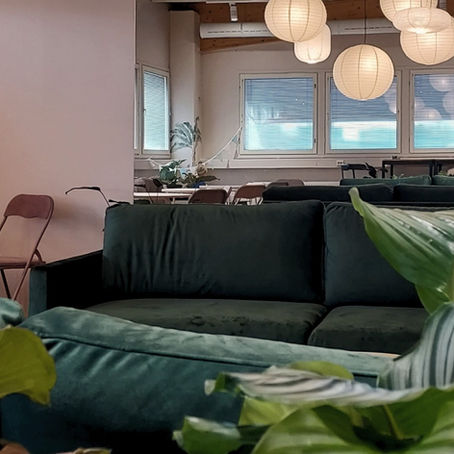 UMC dance studios sai uudet yhteisölliset ja toimivat tilat vanhaan toimistotilaan