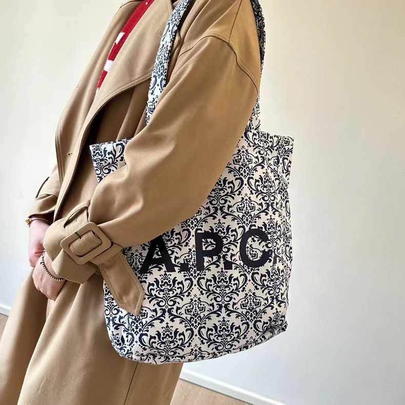 Thumbnail: APC Tote Bag Blue and White Porcelain Printed 