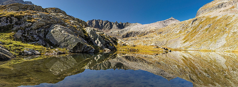 bergspiegelung_gradental_hero_bereich-fototouren-oesterreich.jpg