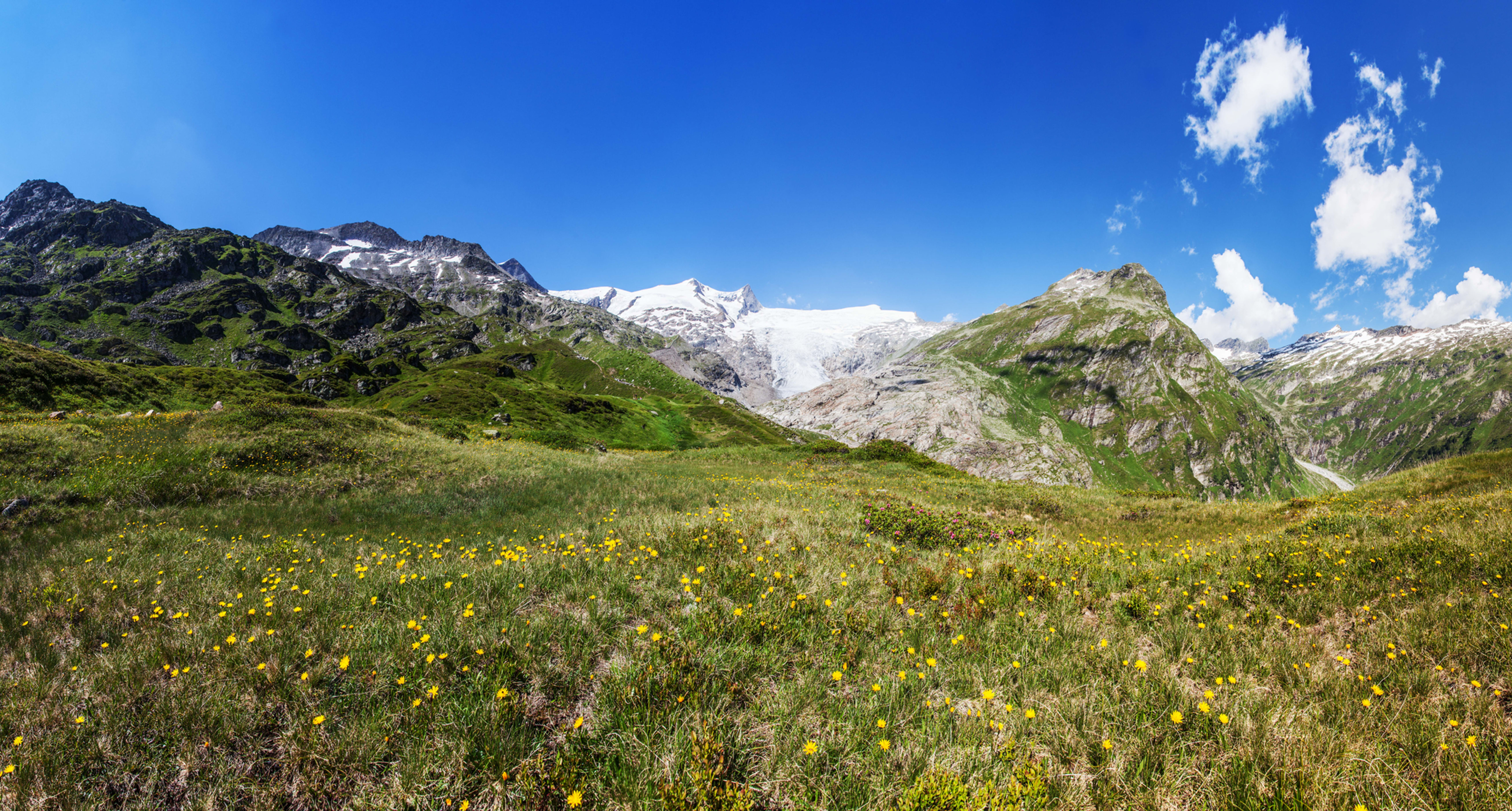Innergschlöss (10463 x 5617 px)