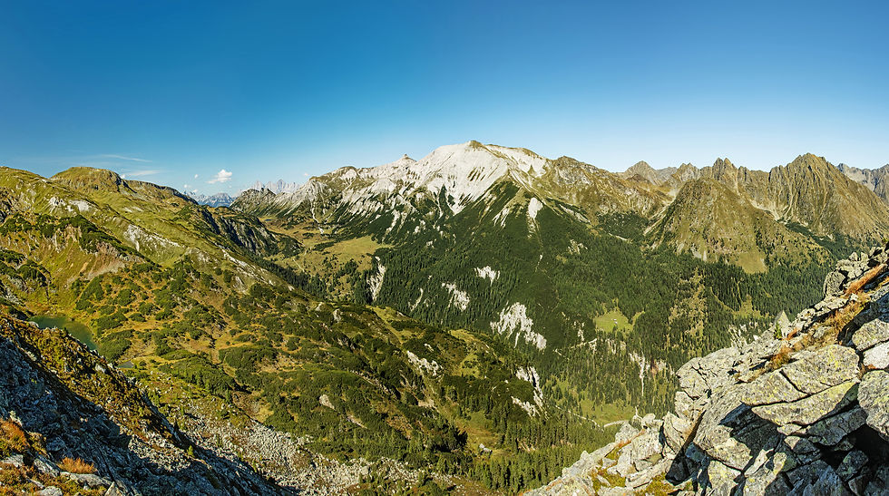 Aussicht auf die Schladminger Tauern während der Fototour im Weißpriachtal.
