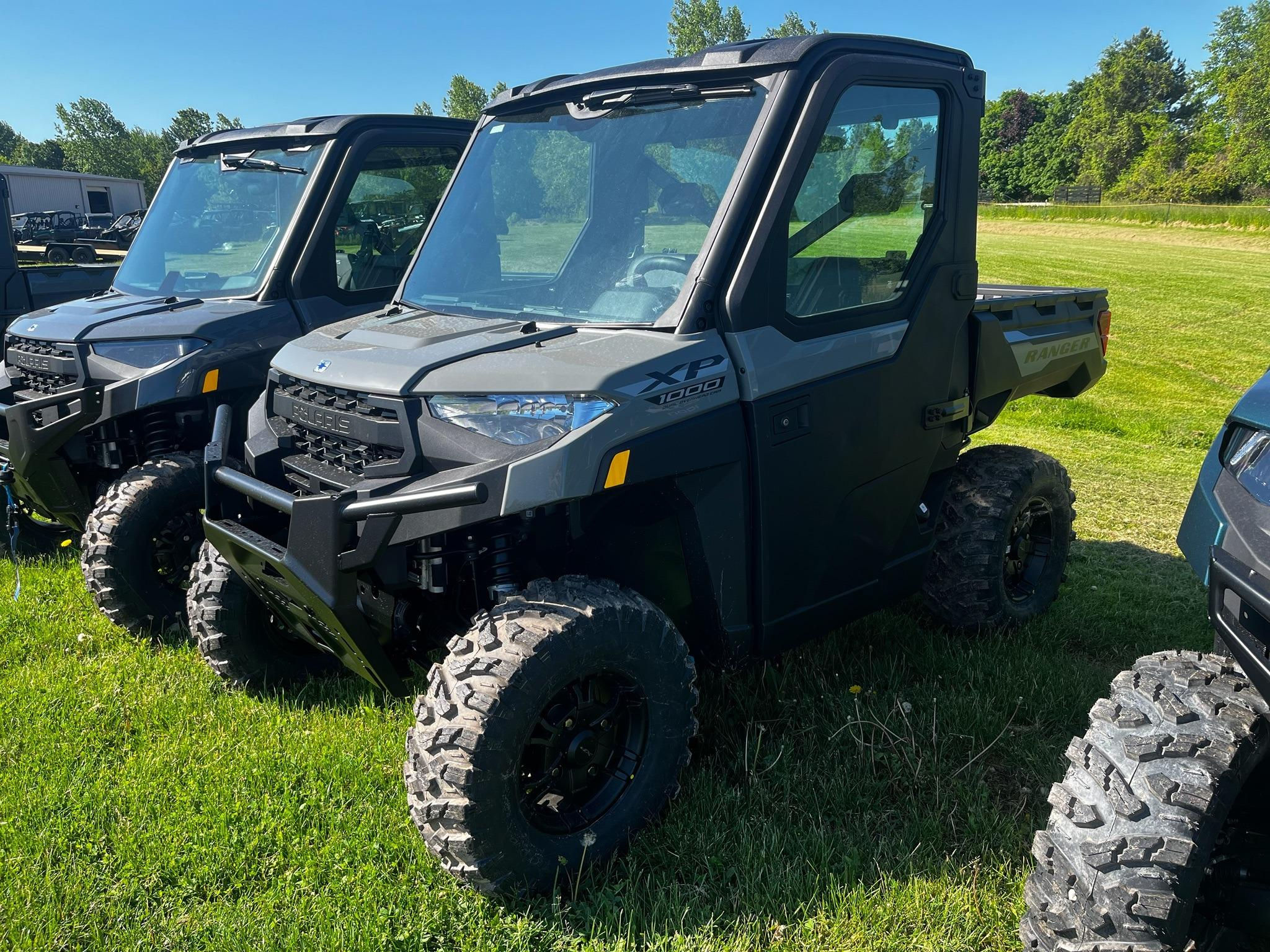 Polaris RANGER XP 1000 CAB Avalanche