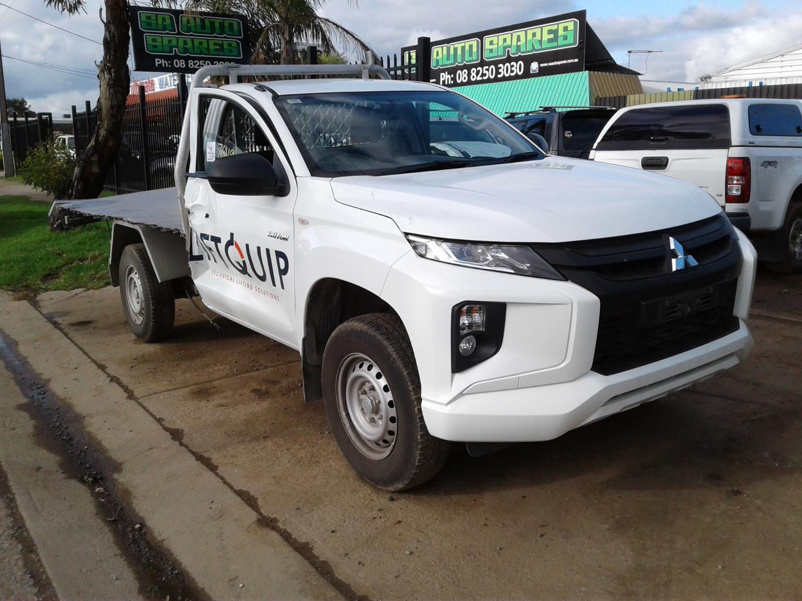 2020 MITSUBISHI TRITON