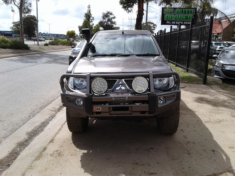 Thumbnail: 2014 MITSUBISHI TRITON