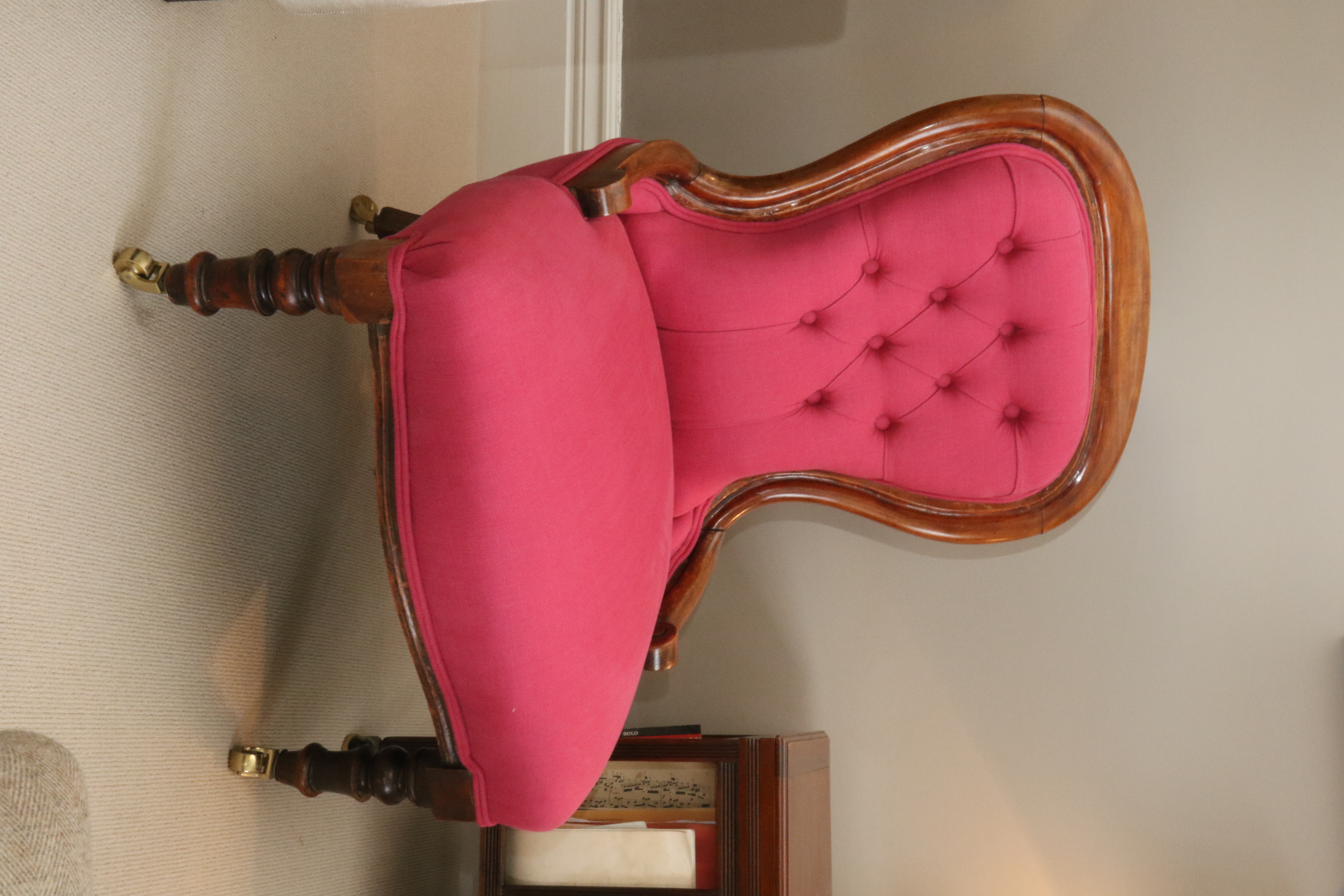 Upholstery and loose covers, Hale