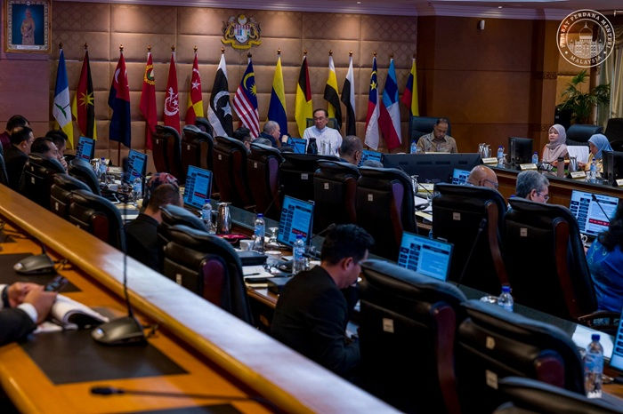 PM Anwar mempengerusikan Mesyuarat Majlis Pendidikan Negara (MPN) melibatkan KPM dan KPT di Putrajaya
