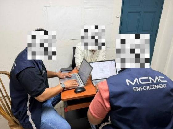 Kandungan disyaki hina Islam: MCMC rakam percakapan individu, sita telefon