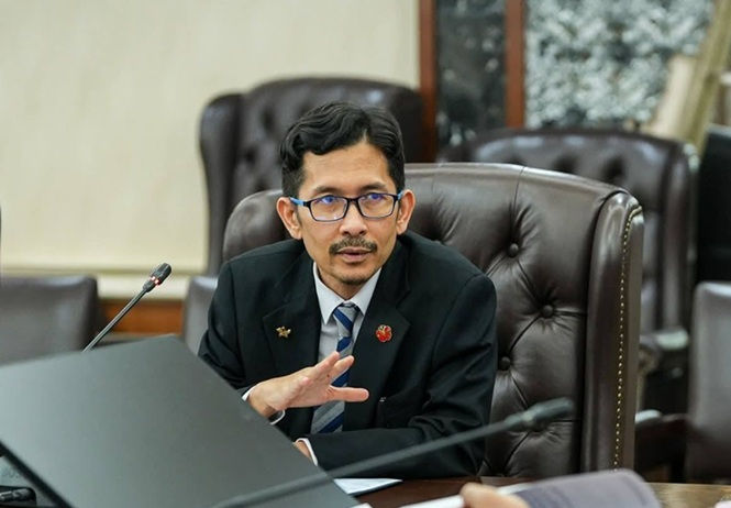 UMNO tarik sokongan tambah masalah, patut selesai secara rundingan - Jufitri Joha