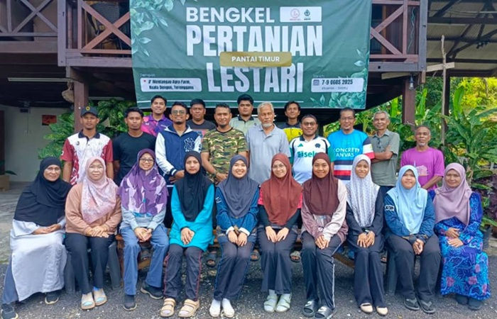 Kebun Komuniti Kuantan perkasa Ranting-ranting di Kuantan laksanakan kegiatan pertanian di akar umbi