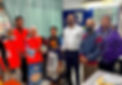 Kumaresan (baju putih) bersama staf Jabatan Kebajikan Malaysia membantu keluarga Nur Aisyah