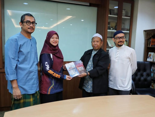 Pertemuan Ketua Umum DDII - Fadhlina: Bincang cabaran bina negara