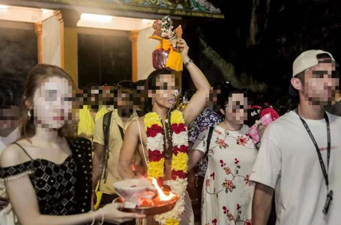 Penyimpangan akidah, seorang muslim melakukan ritual agama lain tidak boleh dibiarkan