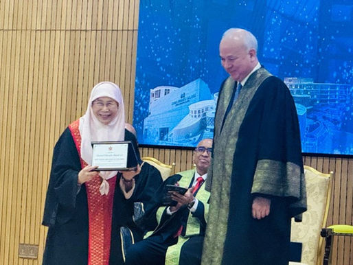 Dr Wan Azizah terima anugerah tertinggi bidang pendidikan perubatan