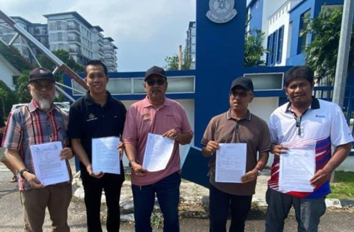 Ketua ketua Cabang KEADILAN Johor buat laporan polis terhadap Fadhli Shaari