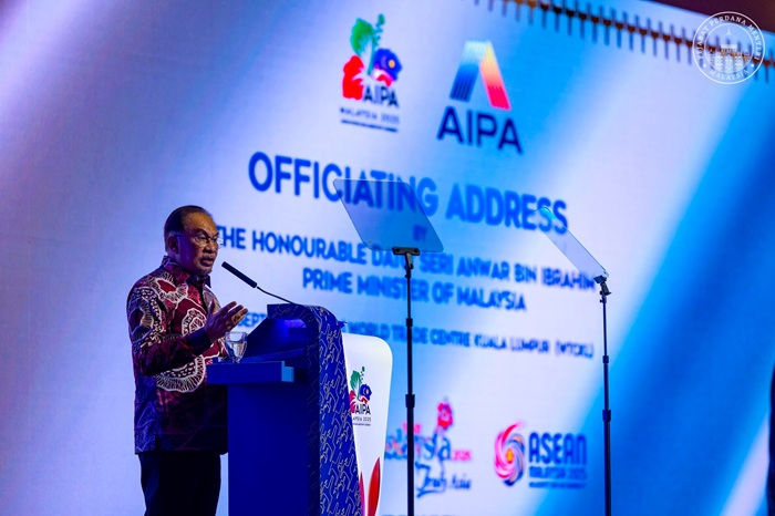DS Anwar berucap merasmikan Perhimpunan Agung ke-46 ASEAN Inter-Parliamentary Assembly (AIPA) di Pusat Dagangan Dunia Kuala Lumpur (WTCKL)
