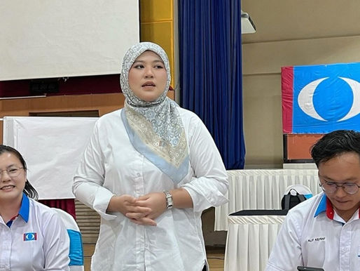 AMK kecam poster Pemuda UMNO T'ganu guna Jalur Gemilang secara salah