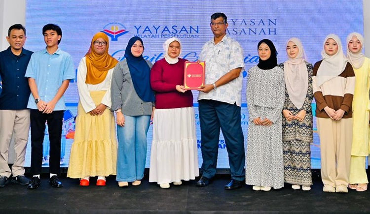 Kelas tuisyen Yayasan Wilayah: 267 pelajar B40 catat peningkatan prestasi akademik