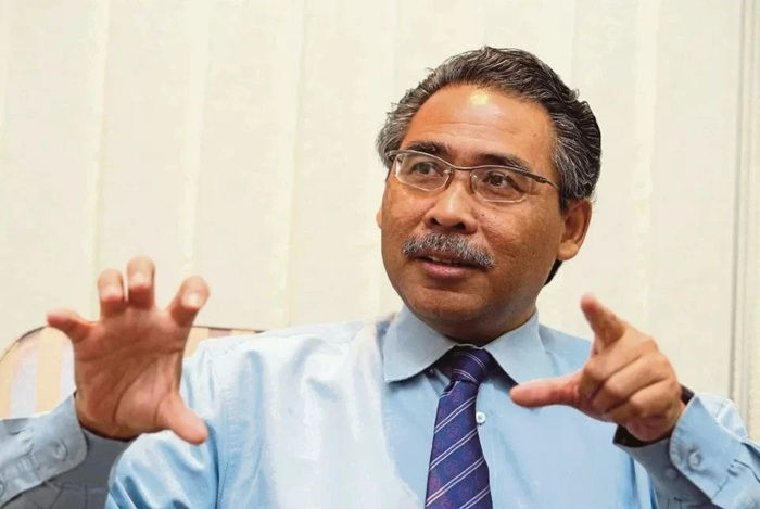 Dr Azmi berpendapat pakatan ketenteraan seperti NATO wajar dibentuk. Foto kredit: New Sarawak Tribune
