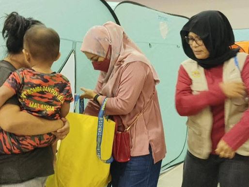 Wanita KEADILAN Pasir Gudang bantu mangsa kebakaran Teluk Jawa