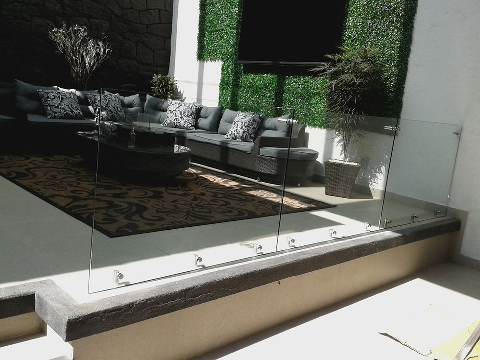 Barandales con cristal a piso