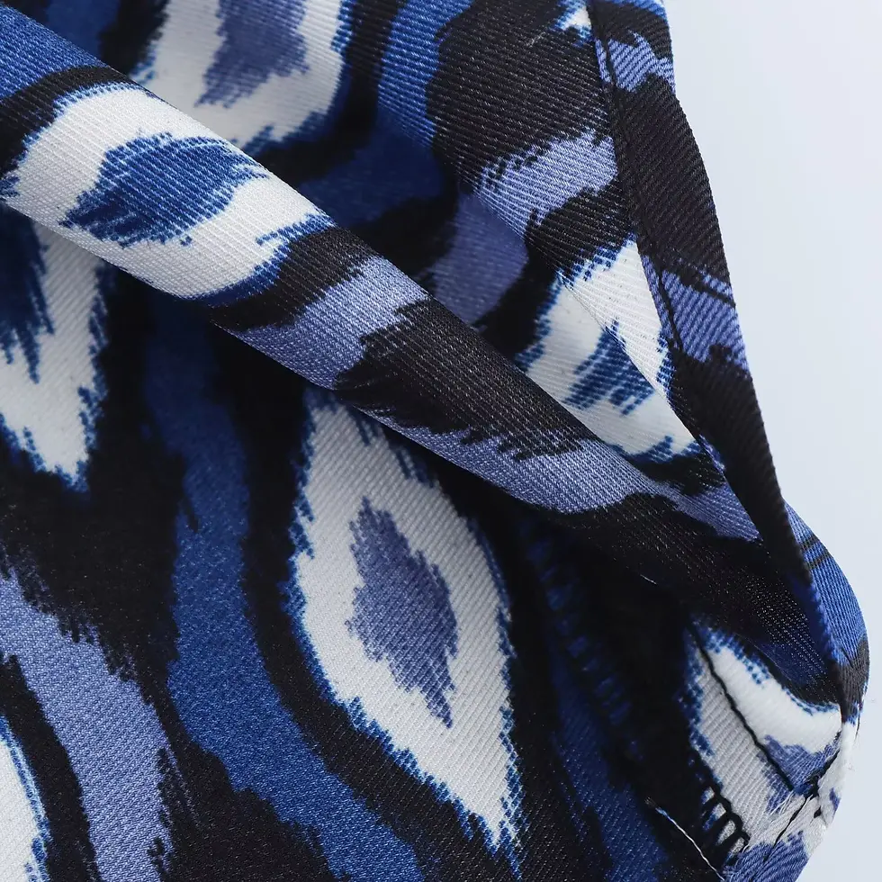 Thumbnail: Ardavenne Midnight Ikat Satin Lounge Set