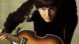 לאן נעלמה גיטרת הבס קאוורן של פול מקרטני?