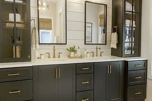 Dimeo Bathroom_edited.jpg