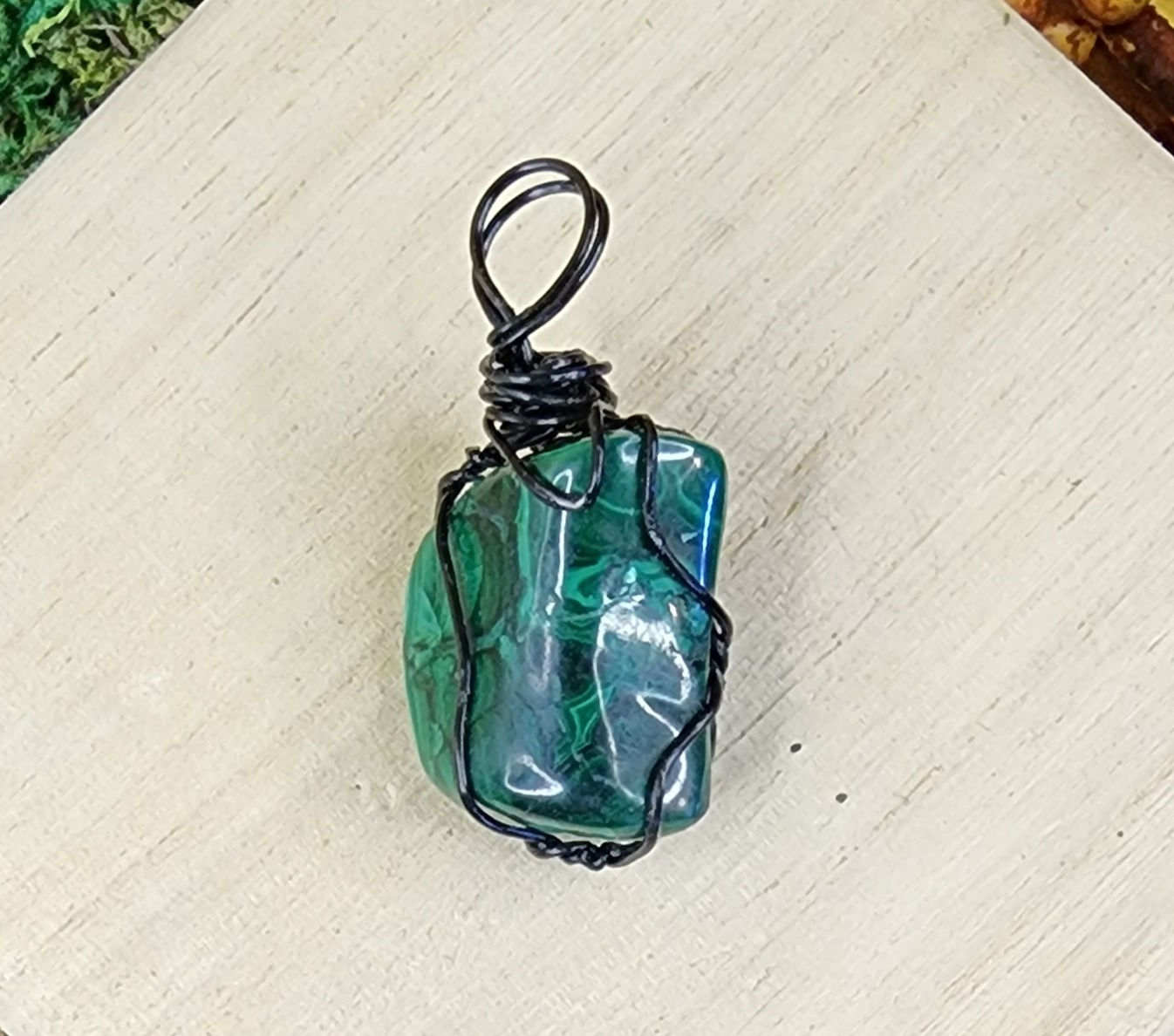 Malachite pendant 1.75" x 1"