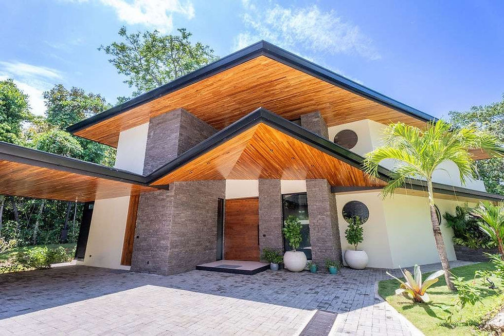 Thumbnail: Luxury 7-Bed Estate in Manuel Antonio | 7 Bed / 8 Bath