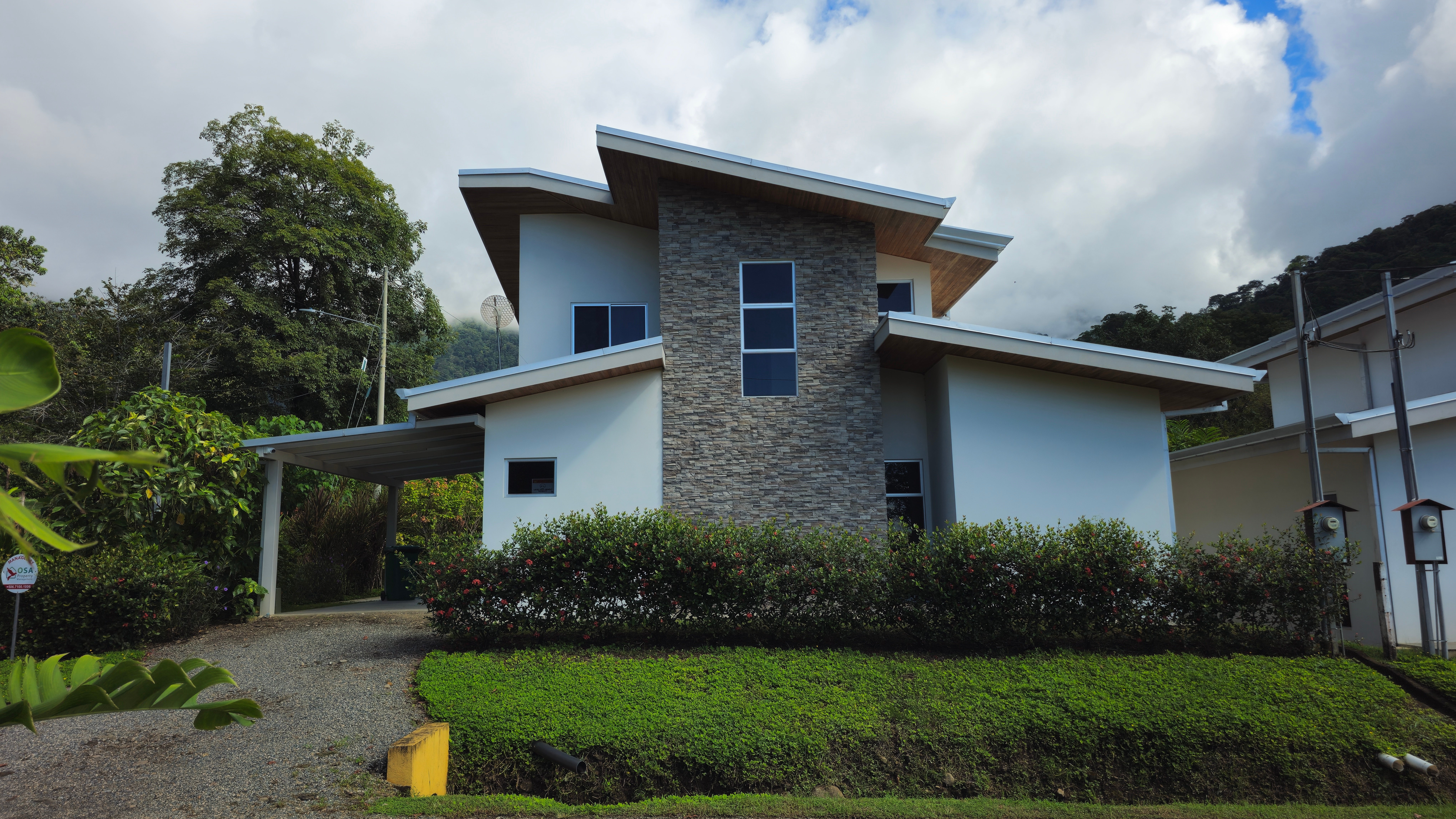 Turnkey Villa in Ojochal in Ojochal, Costa Rica