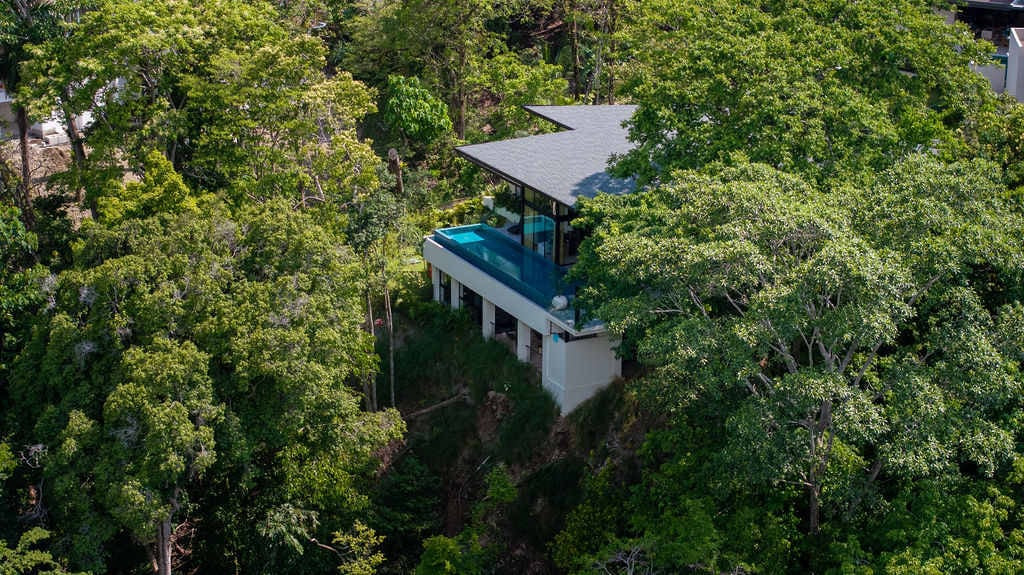 Luxury 7-Bedroom Estate in La Reserva, Manuel Antonio property photo 2