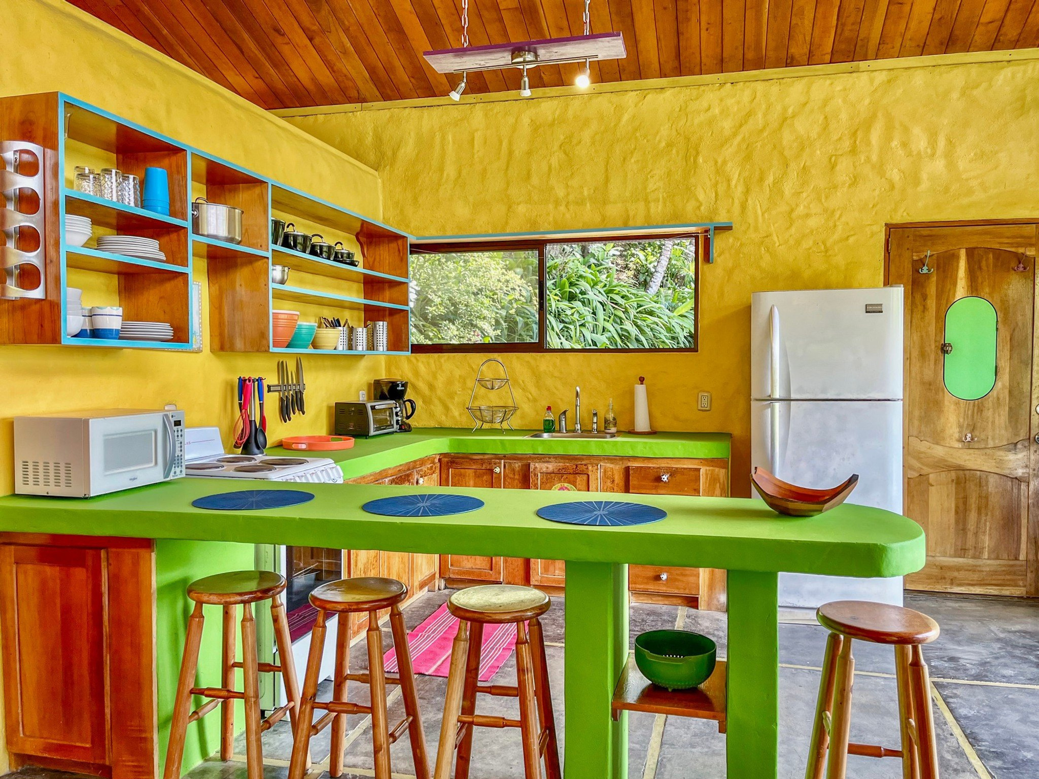 Jungle Home (The Funky Jungalow) in Lagunas de Baru property photo 4