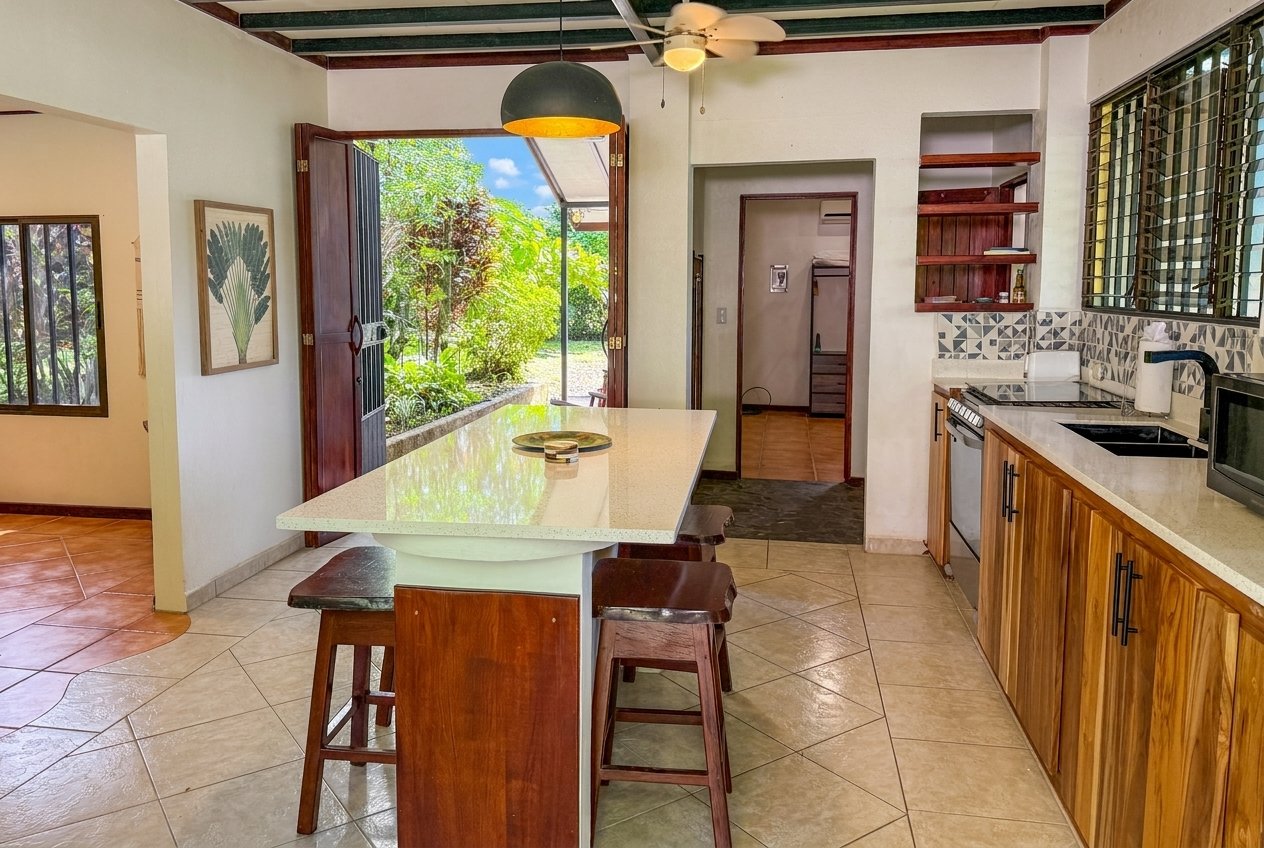 Mountain View Pool Home on a Gated Lot in Ojochal property photo 4