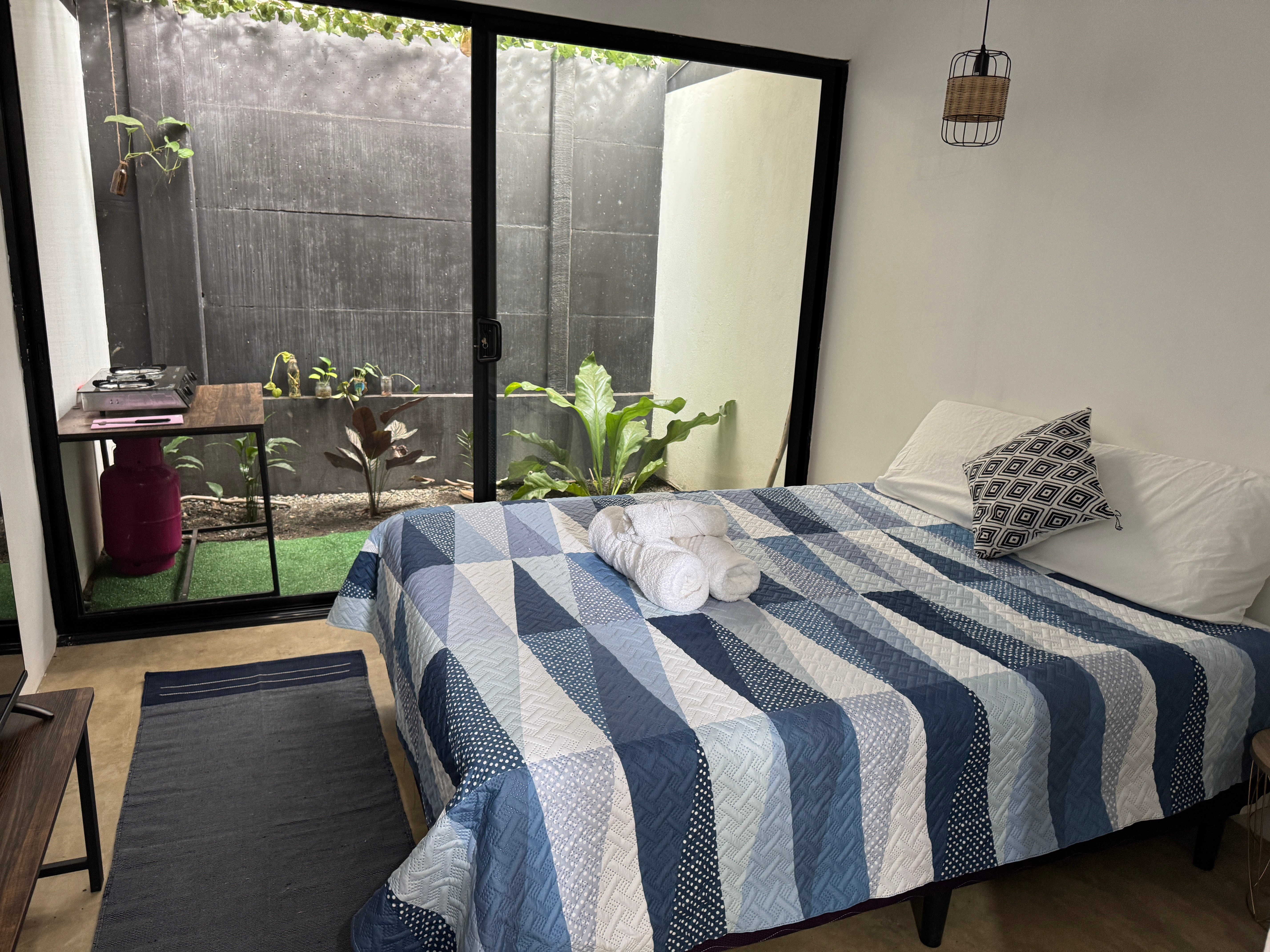 5-Cabin Commercial Property on Calle 2, Uvita property photo 3