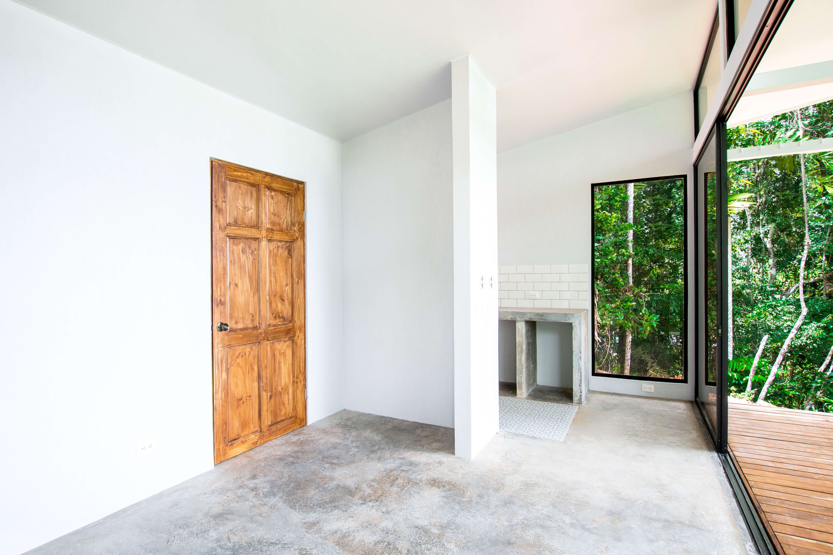 Ocean View Lot with Guest House in Portasol | 1 Bed / 1 Bath