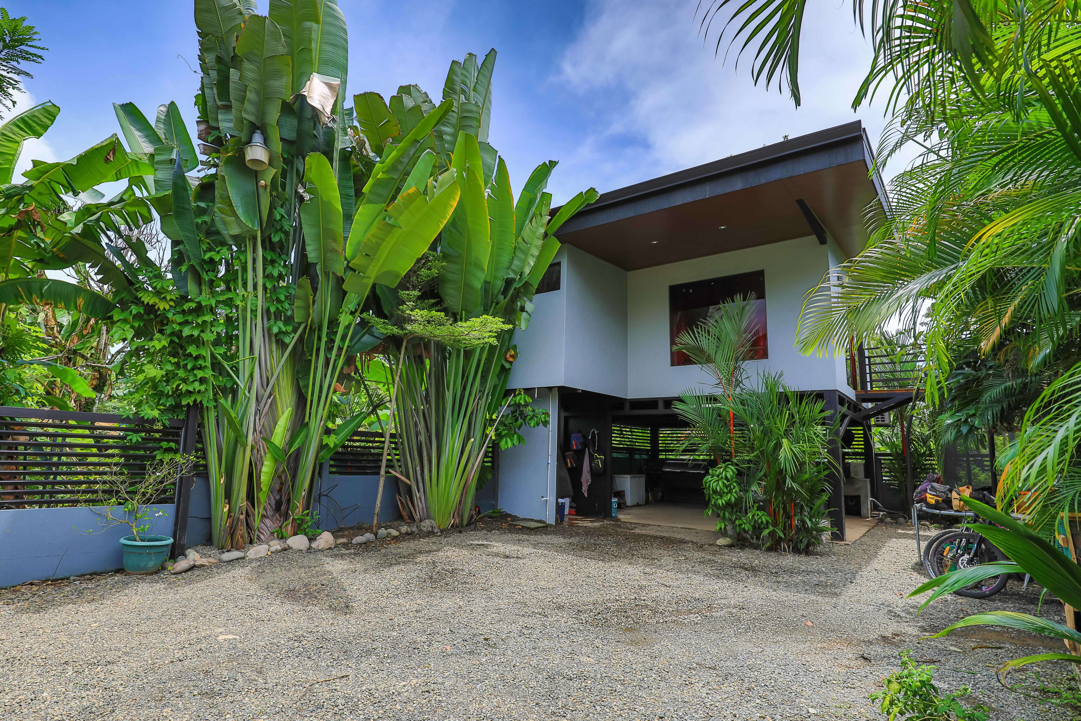 Apartment Hotel in Uvita property photo 3