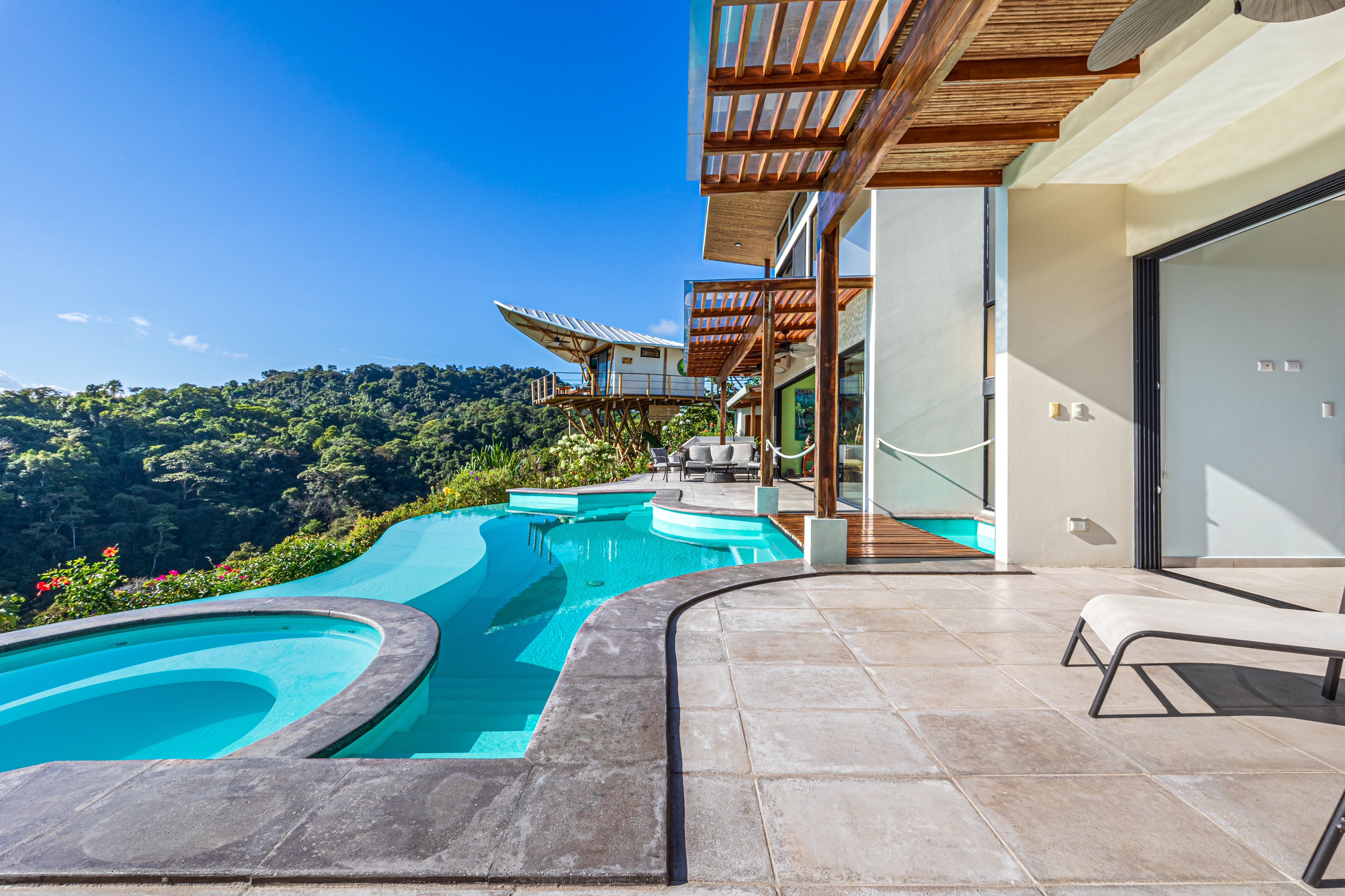 Luxury Estate (Casa DS) in Manuel Antonio Estates property photo 2