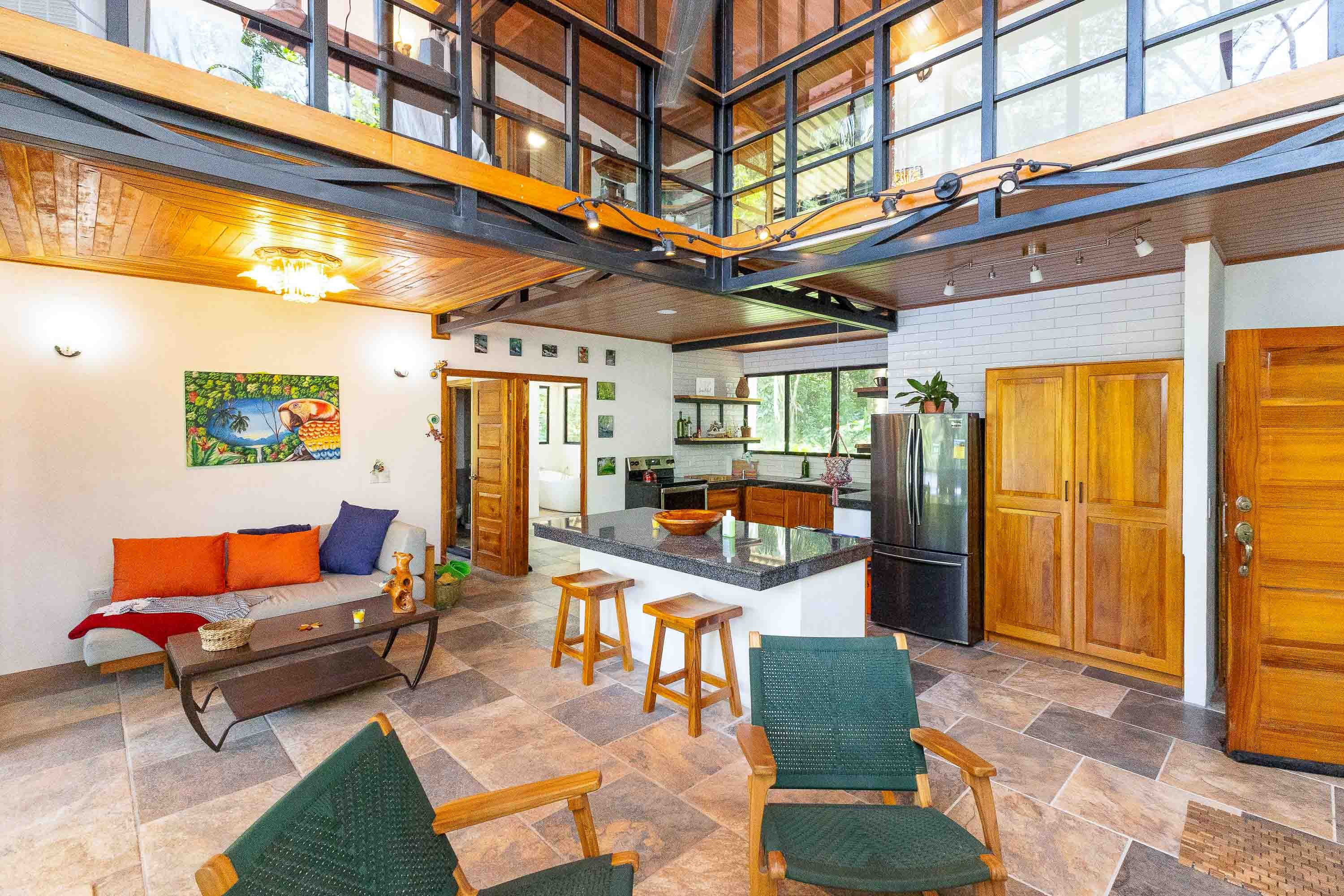 3-Bedroom Home in Alazan, Near Parrita property photo 2