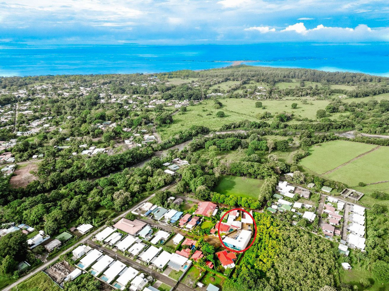 Resort Hotel in Uvita property photo 4