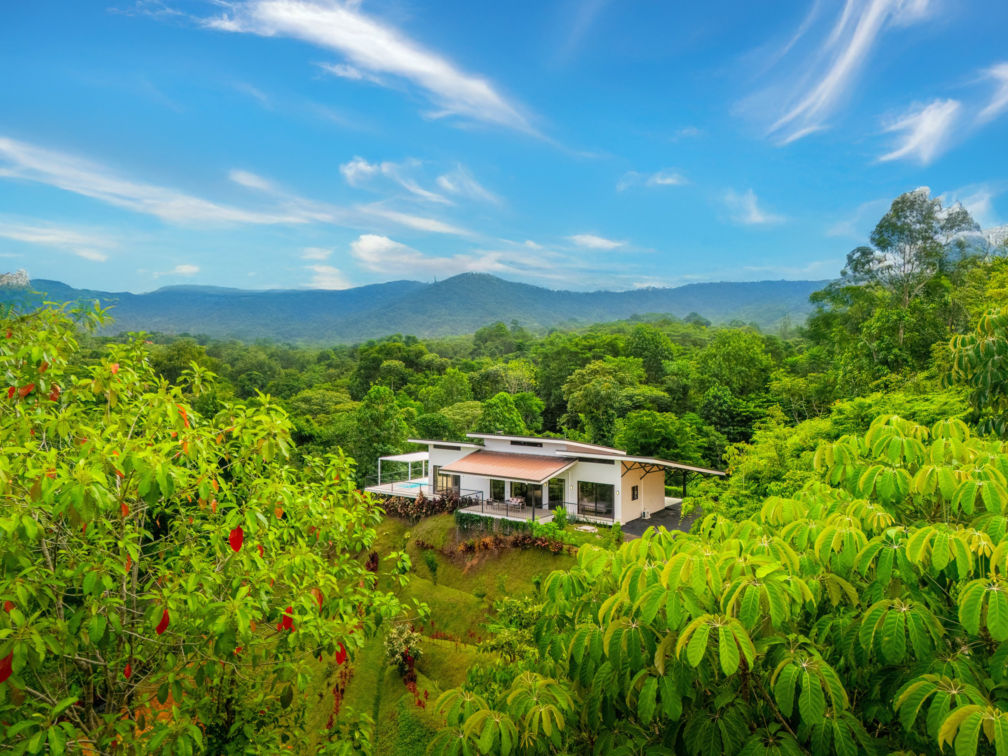Modern Home in Finca Maranon, Ojochal property photo 5