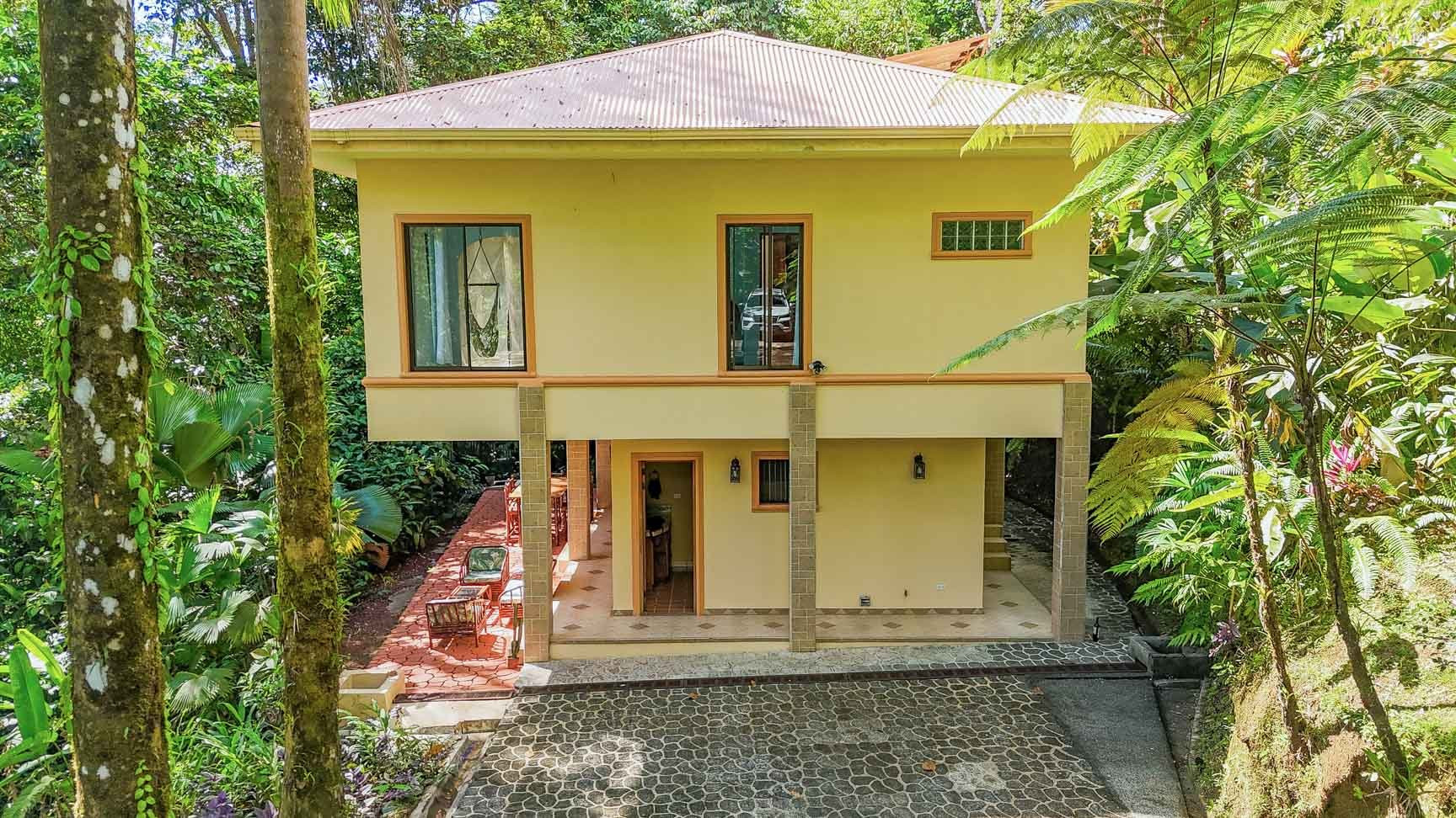 Rainforest Home in Ojochal property photo 4