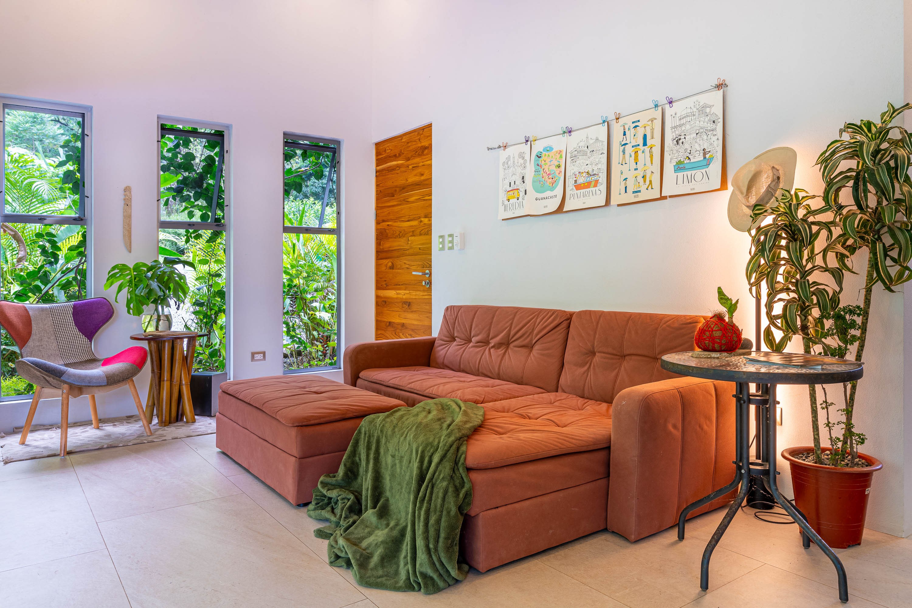 Modern Riverfront Home in Ojochal in Ojochal, Costa Rica