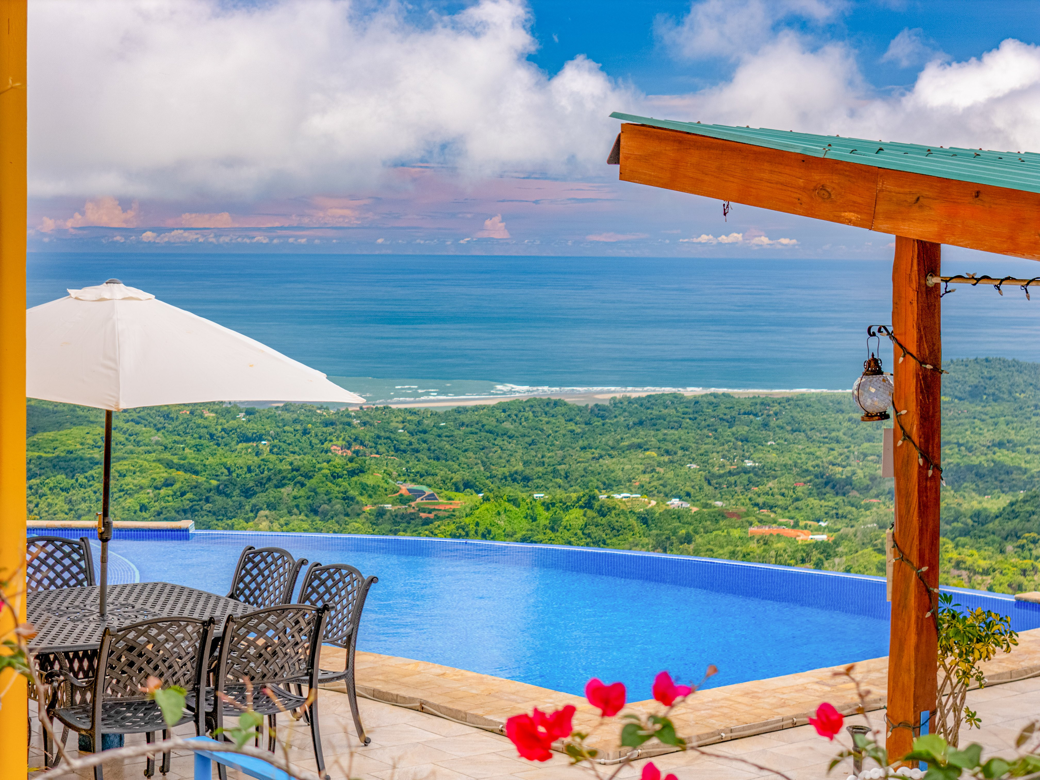 Luxury Villa Above Ojochal in Ojochal, Costa Rica