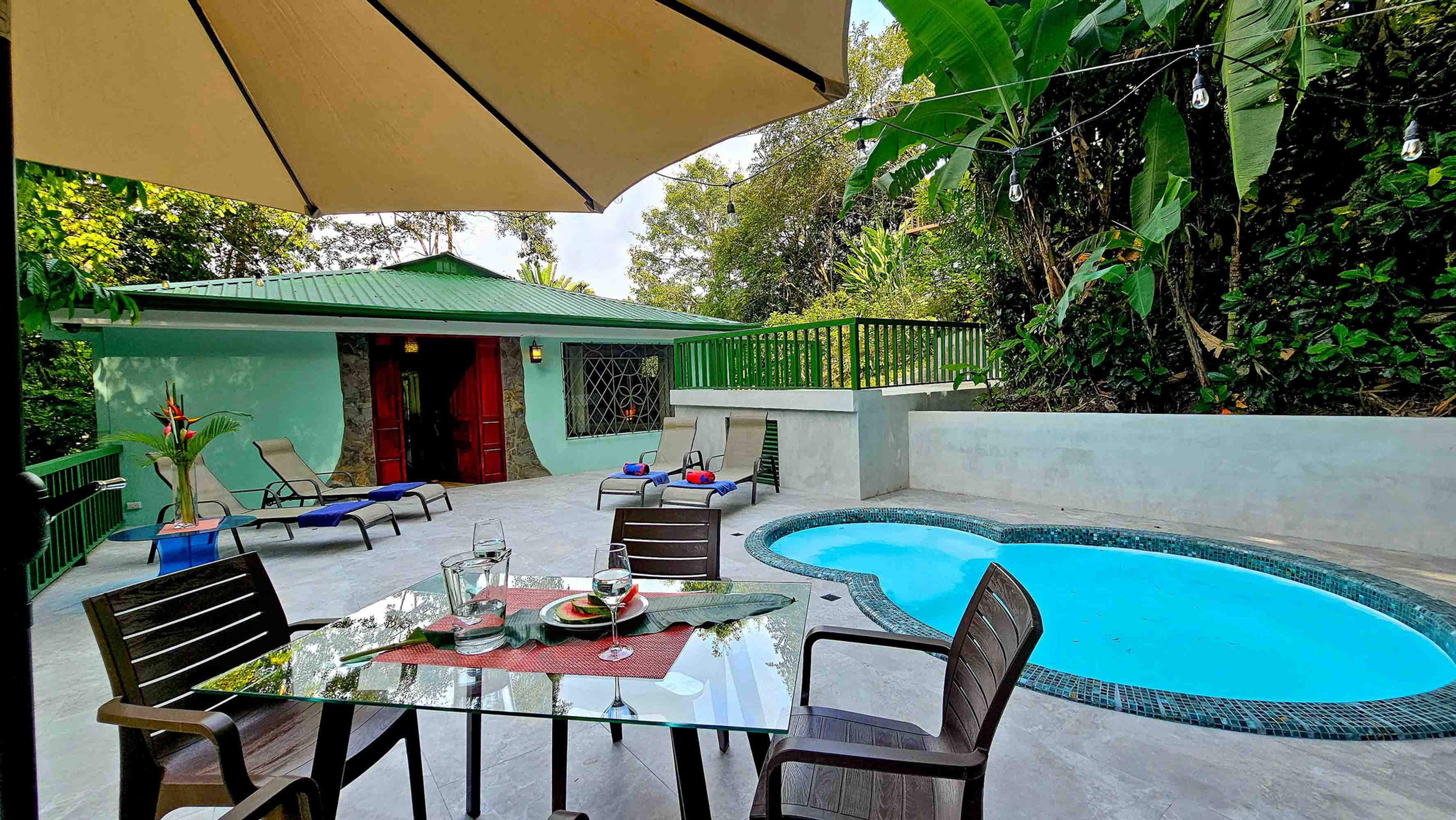 Private Jungle Villa (Casa Macaw) in Manuel Antonio property photo 2
