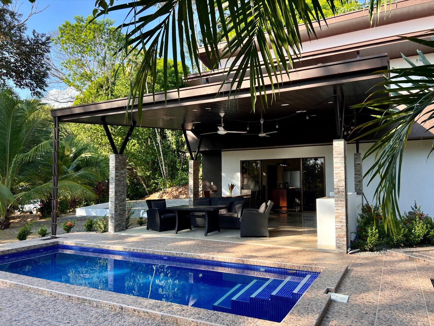 Modern Home on 6.3 Acres in Ojochal property photo 5