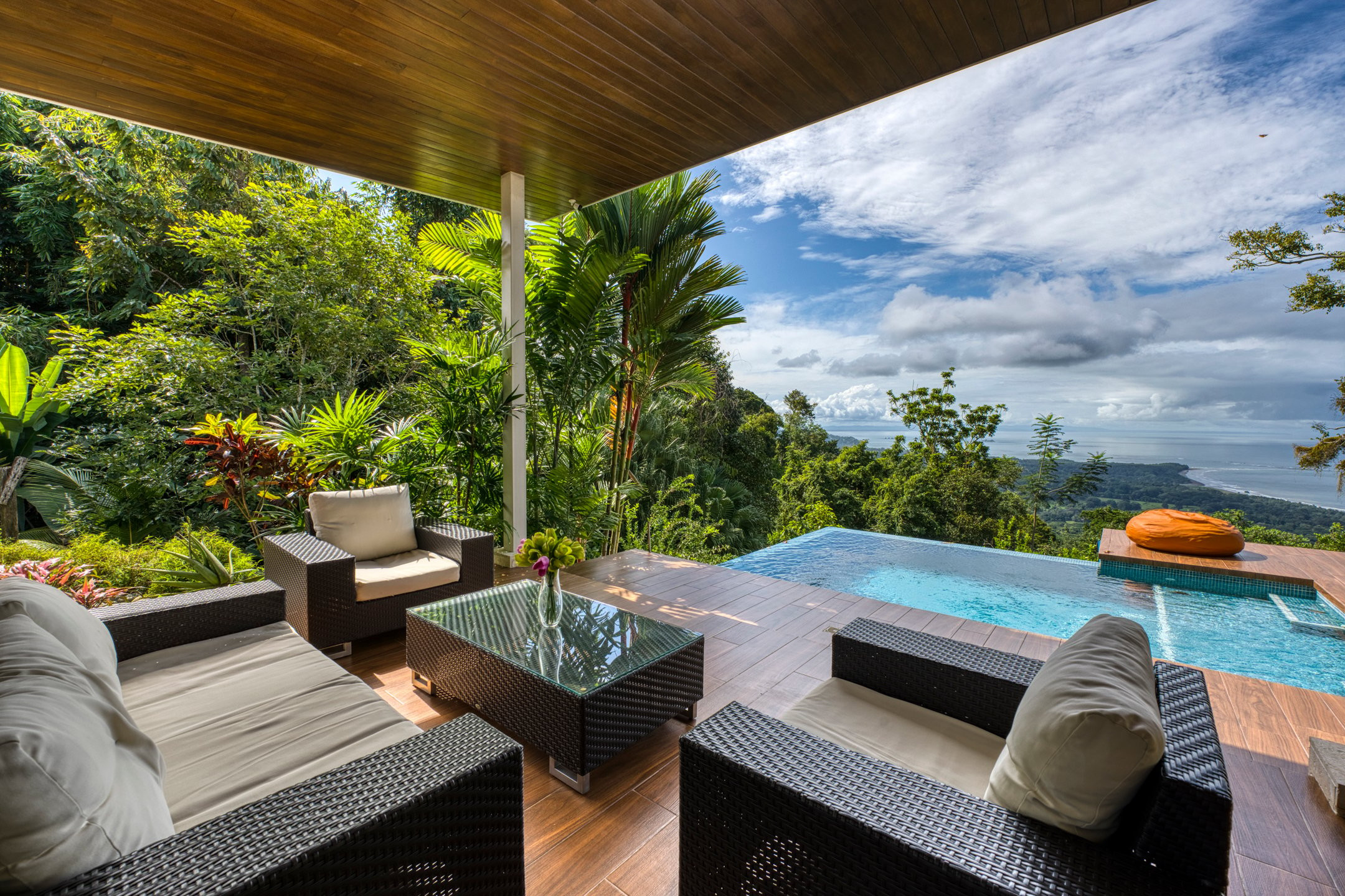 Whale Tail View Villa (Casa Privado) with Infinity Pool, Uvita in Uvita, Costa Rica